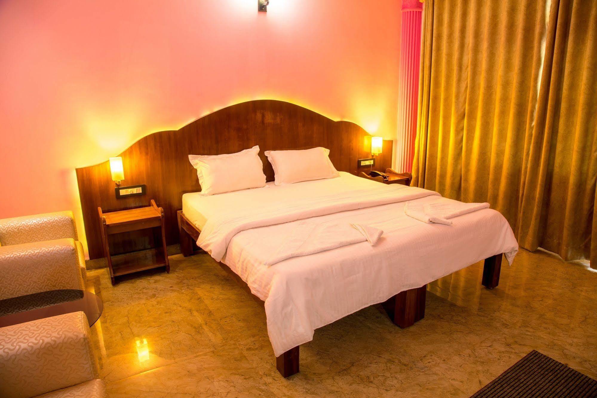 Sea View Resort Patnem Beach Екстериор снимка