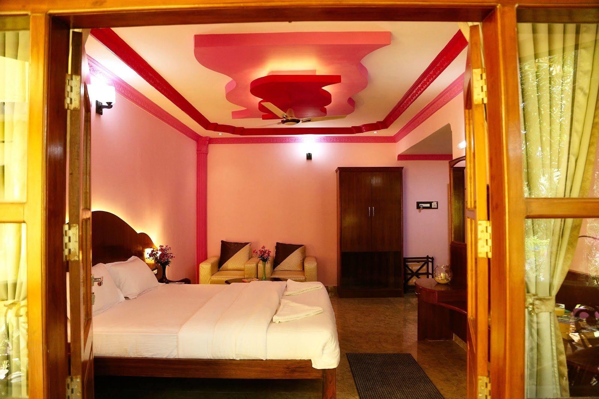 Sea View Resort Patnem Beach Екстериор снимка