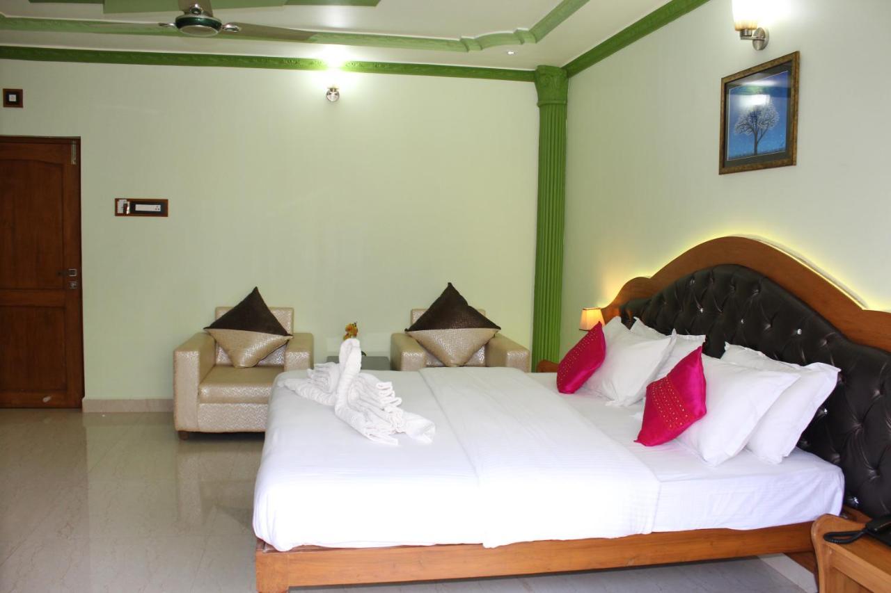 Sea View Resort Patnem Beach Екстериор снимка