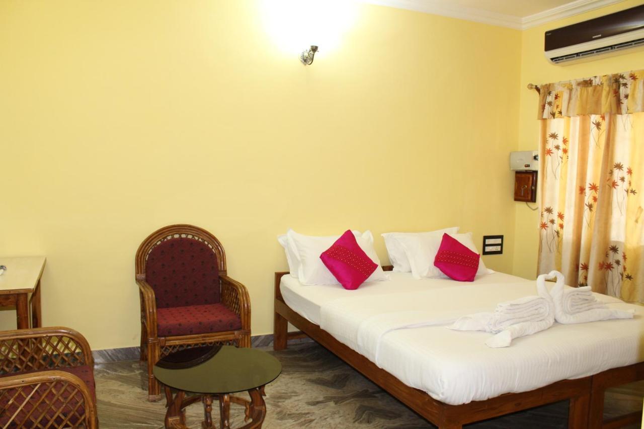 Sea View Resort Patnem Beach Екстериор снимка